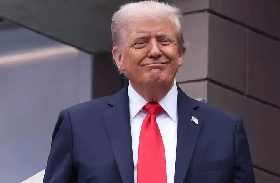 donald trump's teeth