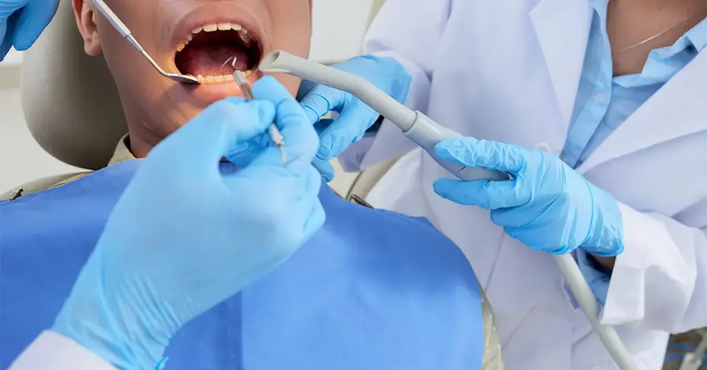 revision-root-canal-treatment-imaging