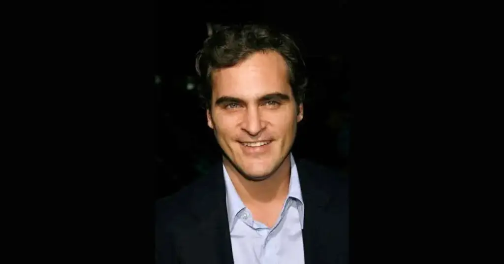 Joaquin Phoenix’s Teeth