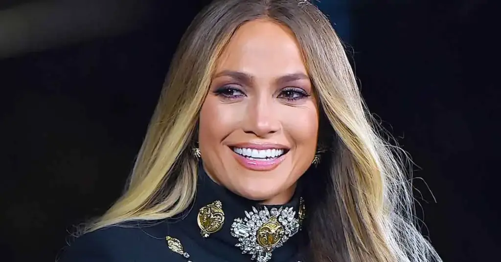 Jennifer Lopez's Teeth
