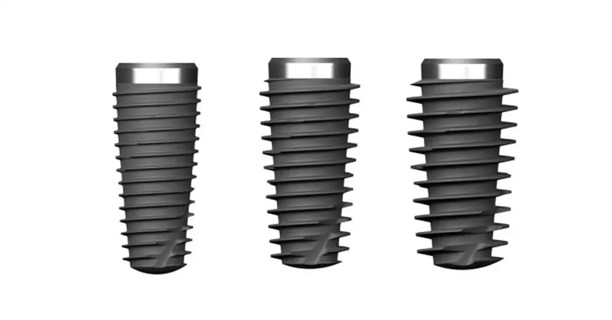 Dentist discussing the safety and quality of Euroteknika dental implants with a patient