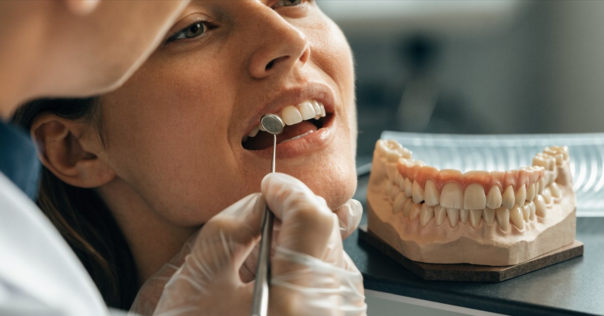 Clinical assessment before deciding whether veneers belong in a Hollywood Smile plan