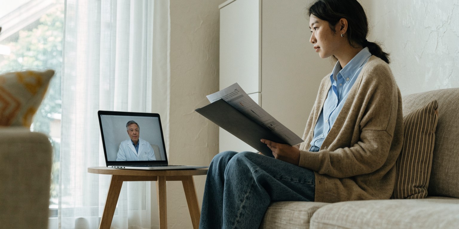 International patient receiving remote dental follow-up after returning home